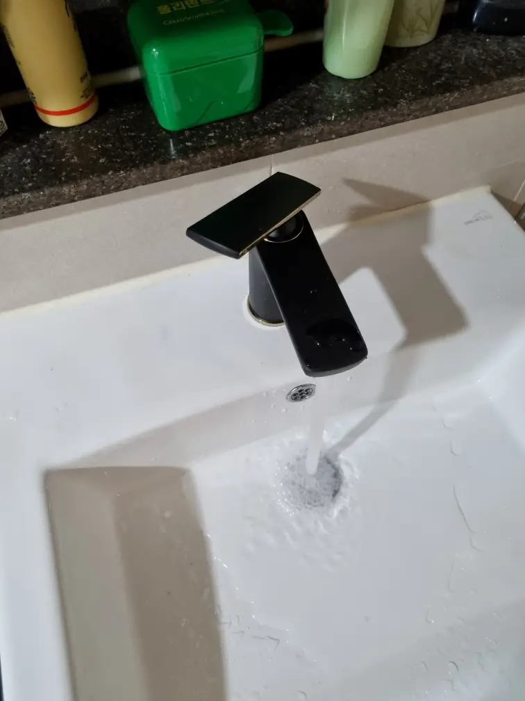 원홀 수전 교체 8